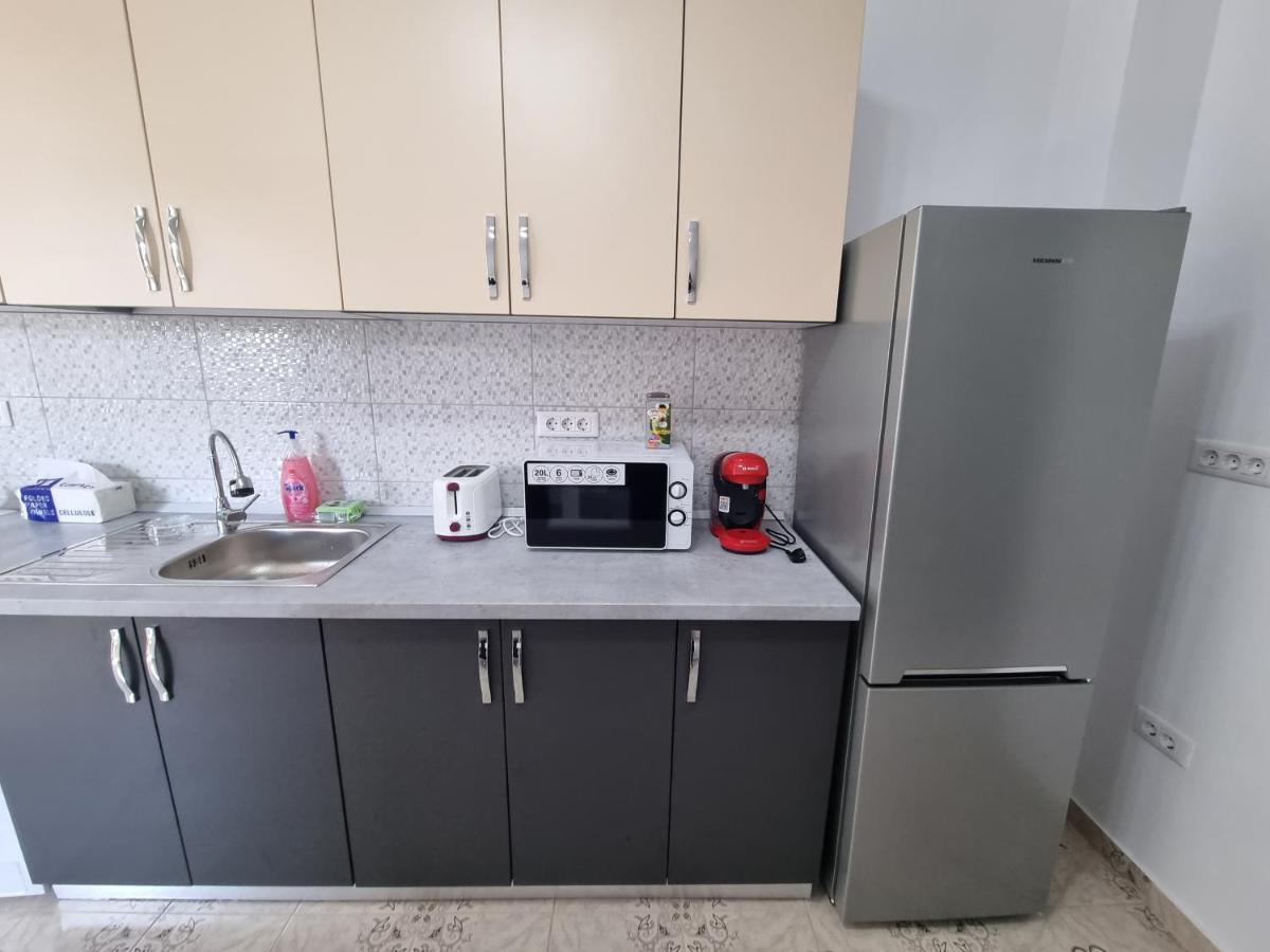 Apartament Mihaela Ramnicu Valcea Exterior photo