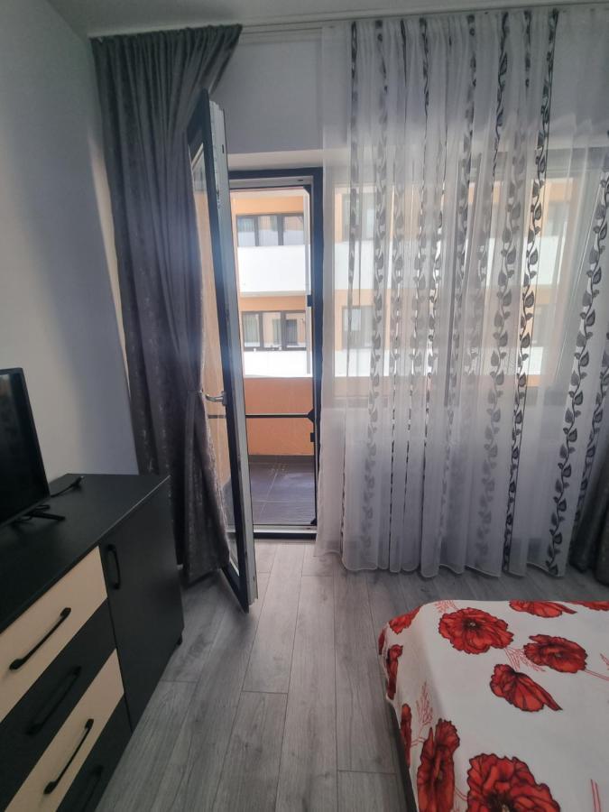Apartament Mihaela Ramnicu Valcea Exterior photo