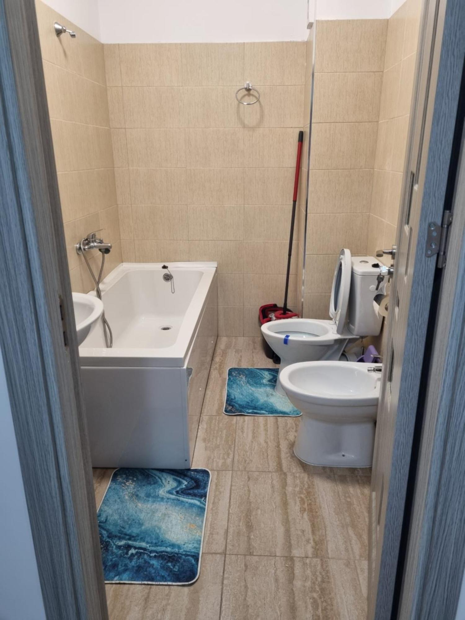 Apartament Mihaela Ramnicu Valcea Exterior photo